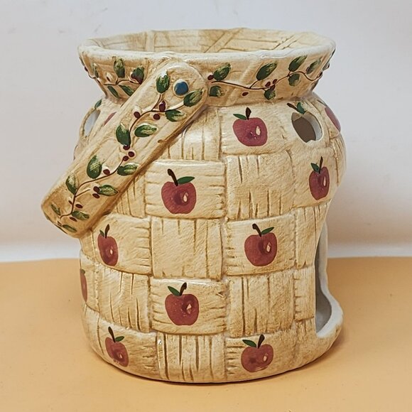 Yankee Candle Ceramic Apple Basket-Style Wax Warmer Stand - Picture 2 of 9